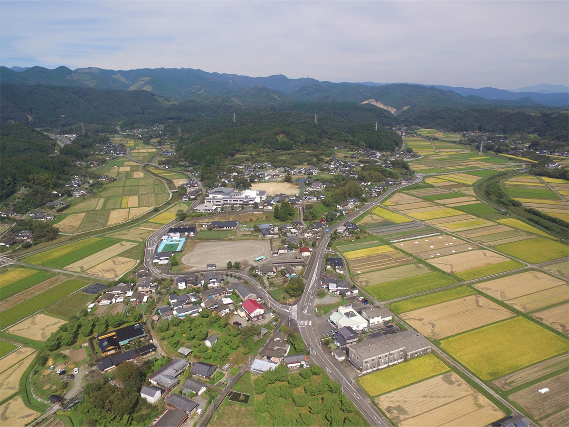 山江村